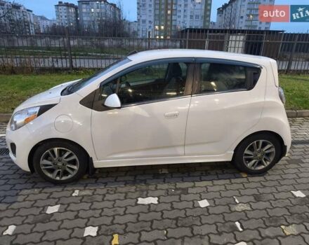 Белый Шевроле Спарк, объемом двигателя 0 л и пробегом 84 тыс. км за 6900 $, фото 8 на Automoto.ua