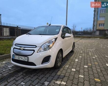 Белый Шевроле Спарк, объемом двигателя 0 л и пробегом 84 тыс. км за 6900 $, фото 2 на Automoto.ua