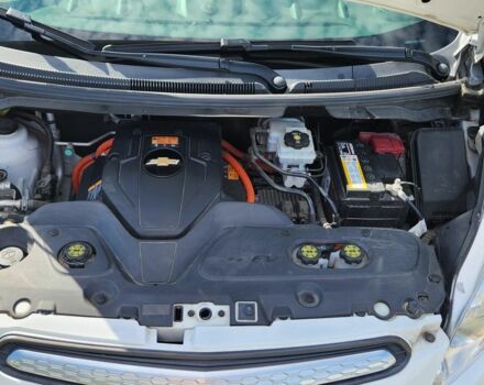 Шевроле Спарк 2016 в Одессе на Automoto.ua Белый Шевроле Спарк, объемом двигателя 0 л и пробегом 74 тыс. км за 7450 $, фото 8 на Automoto.ua