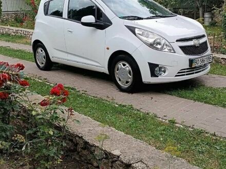 Білий Шевроле Спарк, об'ємом двигуна 0 л та пробігом 146 тис. км за 3700 $, фото 1 на Automoto.ua