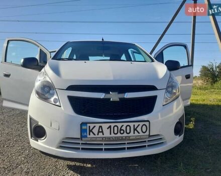 Белый Шевроле Спарк, объемом двигателя 1 л и пробегом 163 тыс. км за 4450 $, фото 1 на Automoto.ua