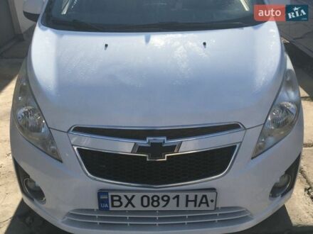 Белый Шевроле Спарк, объемом двигателя 1 л и пробегом 235 тыс. км за 5700 $, фото 1 на Automoto.ua