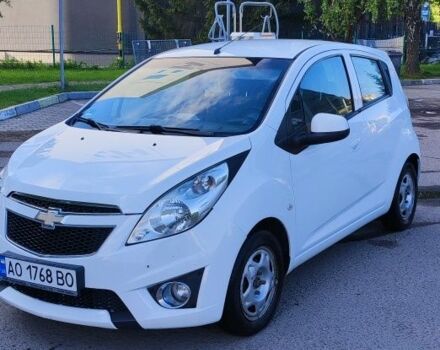 Білий Шевроле Спарк, об'ємом двигуна 1 л та пробігом 295 тис. км за 4000 $, фото 1 на Automoto.ua
