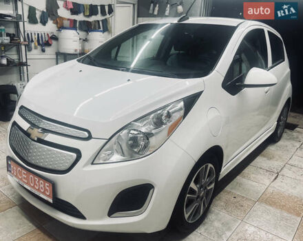 Білий Шевроле Спарк, об'ємом двигуна 0 л та пробігом 55 тис. км за 7700 $, фото 1 на Automoto.ua