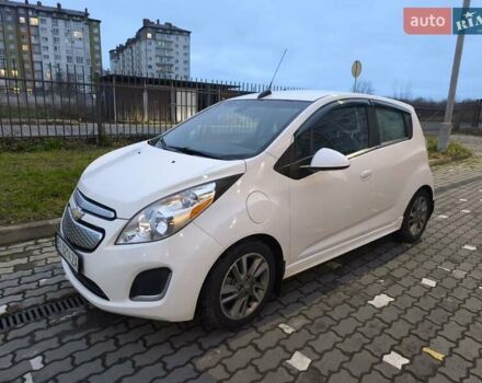 Белый Шевроле Спарк, объемом двигателя 0 л и пробегом 84 тыс. км за 6900 $, фото 1 на Automoto.ua