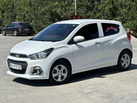 Белый Шевроле Спарк, объемом двигателя 1 л и пробегом 171 тыс. км за 7600 $, фото 1 на Automoto.ua