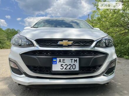Шевроле Спарк 2019 в Днепре (Днепропетровске) на Automoto.ua Белый Шевроле Спарк, объемом двигателя 1.4 л и пробегом 17 тыс. км за 10700 $, фото 1 на Automoto.ua