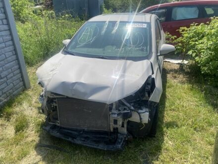 Шевроле Спарк 2019 у Пирятине на Automoto.ua Бежевий Шевроле Спарк, об'ємом двигуна 1.4 л та пробігом 90 тис. км за 5500 $, фото 1 на Automoto.ua