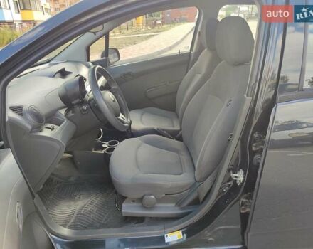 Чорний Шевроле Спарк, об'ємом двигуна 1 л та пробігом 143 тис. км за 4600 $, фото 11 на Automoto.ua
