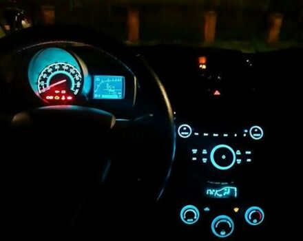 Черный Шевроле Спарк, объемом двигателя 1.21 л и пробегом 192 тыс. км за 4400 $, фото 25 на Automoto.ua