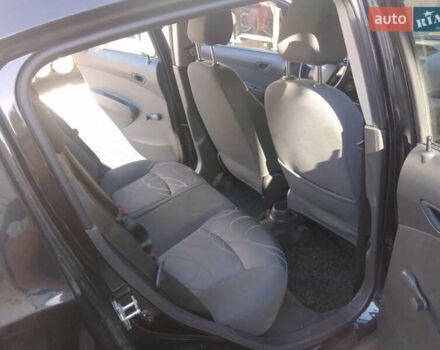 Чорний Шевроле Спарк, об'ємом двигуна 1 л та пробігом 155 тис. км за 5300 $, фото 9 на Automoto.ua