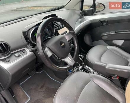 Черный Шевроле Спарк, объемом двигателя 0 л и пробегом 98 тыс. км за 6200 $, фото 1 на Automoto.ua