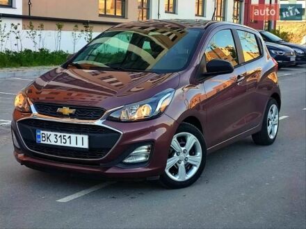 Шевроле Спарк 2019 у Рівному на Automoto.ua Фіолетовий Шевроле Спарк, об'ємом двигуна 1.4 л та пробігом 75 тис. км за 8990 $, фото 1 на Automoto.ua