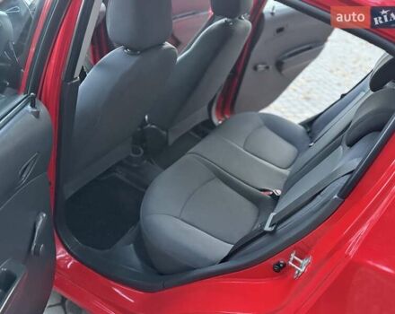 Красный Шевроле Спарк, объемом двигателя 1 л и пробегом 232 тыс. км за 3900 $, фото 49 на Automoto.ua