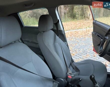 Красный Шевроле Спарк, объемом двигателя 1 л и пробегом 232 тыс. км за 3900 $, фото 46 на Automoto.ua