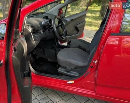 Красный Шевроле Спарк, объемом двигателя 1 л и пробегом 230 тыс. км за 3300 $, фото 27 на Automoto.ua