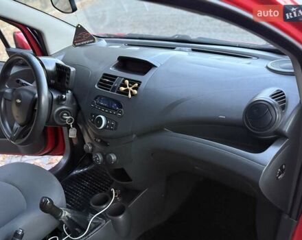 Червоний Шевроле Спарк, об'ємом двигуна 1 л та пробігом 232 тис. км за 2999 $, фото 39 на Automoto.ua