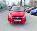 Красный Шевроле Спарк, объемом двигателя 1 л и пробегом 180 тыс. км за 4700 $, фото 1 на Automoto.ua