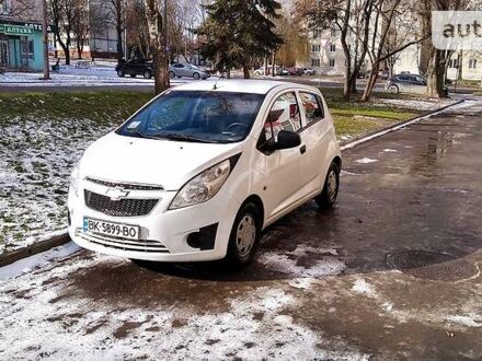 Шевроле Спарк 2010 в Ровно на Automoto.ua Шевроле Спарк, объемом двигателя 1 л и пробегом 158 тыс. км за 3700 $, фото 1 на Automoto.ua