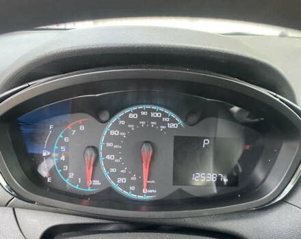 Жовтий Шевроле Спарк, об'ємом двигуна 1.4 л та пробігом 120 тис. км за 7200 $, фото 5 на Automoto.ua