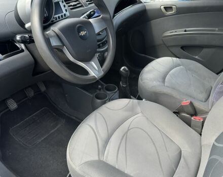 Серый Шевроле Спарк, объемом двигателя 1 л и пробегом 100 тыс. км за 4899 $, фото 4 на Automoto.ua