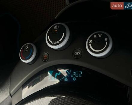 Сірий Шевроле Спарк, об'ємом двигуна 1.21 л та пробігом 93 тис. км за 6790 $, фото 24 на Automoto.ua