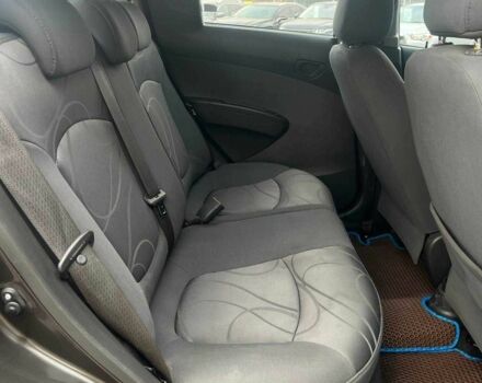 Серый Шевроле Спарк, объемом двигателя 1.2 л и пробегом 93 тыс. км за 5990 $, фото 10 на Automoto.ua