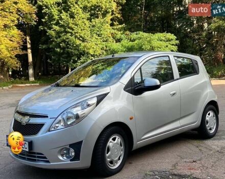 Сірий Шевроле Спарк, об'ємом двигуна 1 л та пробігом 137 тис. км за 4400 $, фото 1 на Automoto.ua