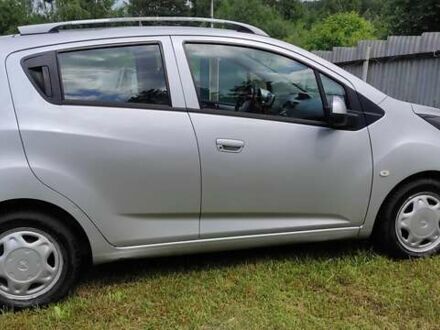 Шевроле Спарк 2012 в Борисполе на Automoto.ua Серый Шевроле Спарк, объемом двигателя 1.21 л и пробегом 168 тыс. км за 4300 $, фото 1 на Automoto.ua