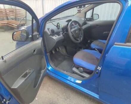 Синий Шевроле Спарк, объемом двигателя 1 л и пробегом 173 тыс. км за 3650 $, фото 6 на Automoto.ua