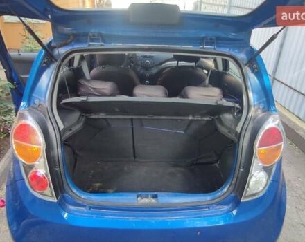 Синий Шевроле Спарк, объемом двигателя 1 л и пробегом 173 тыс. км за 3650 $, фото 9 на Automoto.ua