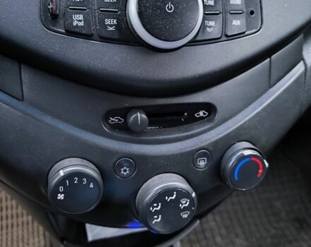 Синій Шевроле Спарк, об'ємом двигуна 1 л та пробігом 206 тис. км за 5200 $, фото 8 на Automoto.ua