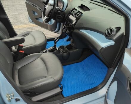 Синий Шевроле Спарк, объемом двигателя 0 л и пробегом 120 тыс. км за 6000 $, фото 5 на Automoto.ua