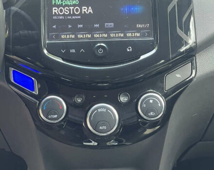 Синий Шевроле Спарк, объемом двигателя 0 л и пробегом 243 тыс. км за 5600 $, фото 25 на Automoto.ua