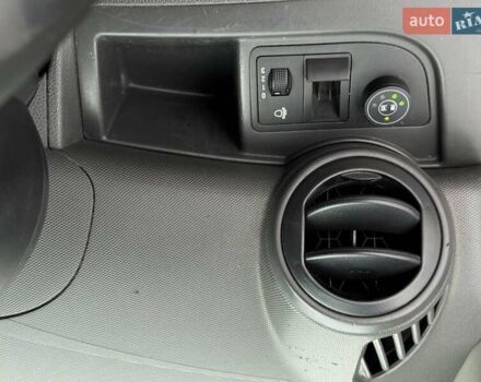 Синій Шевроле Спарк, об'ємом двигуна 1 л та пробігом 152 тис. км за 5600 $, фото 15 на Automoto.ua