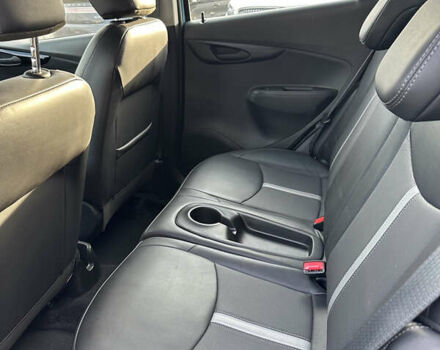 Синій Шевроле Спарк, об'ємом двигуна 1.4 л та пробігом 30 тис. км за 14500 $, фото 8 на Automoto.ua