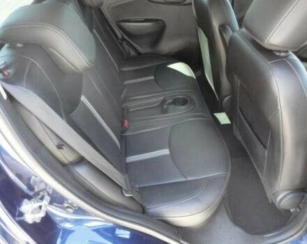 Синий Шевроле Спарк, объемом двигателя 1.4 л и пробегом 15 тыс. км за 12000 $, фото 9 на Automoto.ua