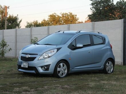 Синий Шевроле Спарк, объемом двигателя 1.2 л и пробегом 191 тыс. км за 5200 $, фото 1 на Automoto.ua