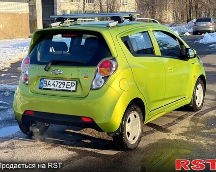 Зеленый Шевроле Спарк, объемом двигателя 1.2 л и пробегом 1380 тыс. км за 4500 $, фото 5 на Automoto.ua