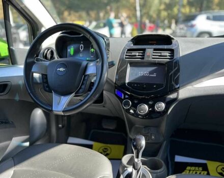 Зелений Шевроле Спарк, об'ємом двигуна 1.6 л та пробігом 88 тис. км за 6890 $, фото 16 на Automoto.ua