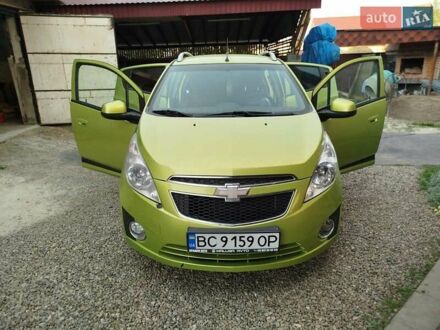 Зеленый Шевроле Спарк, объемом двигателя 1 л и пробегом 170 тыс. км за 4300 $, фото 1 на Automoto.ua