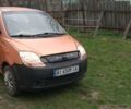 Оранжевый Шевроле Спарк, объемом двигателя 0.8 л и пробегом 120 тыс. км за 4000 $, фото 1 на Automoto.ua