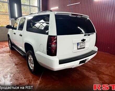 Шевроле Субурбан 2011 у Рівному на Automoto.ua Білий Шевроле Субурбан, об'ємом двигуна 5.3 л та пробігом 190 тис. км за 21000 $, фото 6 на Automoto.ua