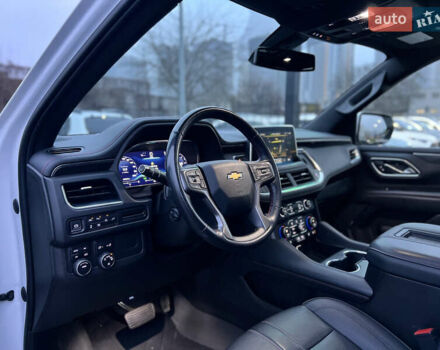 Белый Шевроле Субурбан, объемом двигателя 3 л и пробегом 79 тыс. км за 65999 $, фото 19 на Automoto.ua