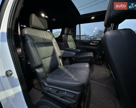 Белый Шевроле Субурбан, объемом двигателя 3 л и пробегом 79 тыс. км за 65999 $, фото 32 на Automoto.ua