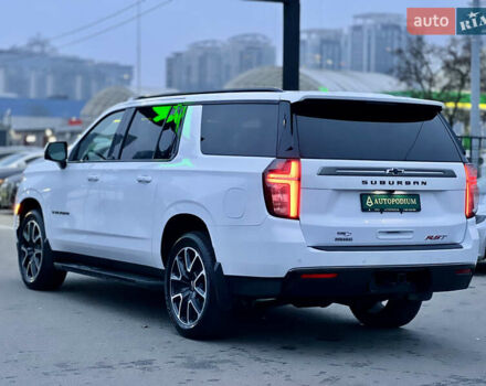 Белый Шевроле Субурбан, объемом двигателя 3 л и пробегом 79 тыс. км за 65999 $, фото 7 на Automoto.ua