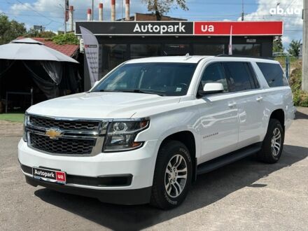 Шевроле Субурбан 2019 у Вінниці на Automoto.ua Білий Шевроле Субурбан, об'ємом двигуна 5.3 л та пробігом 109 тис. км за 42290 $, фото 1 на Automoto.ua