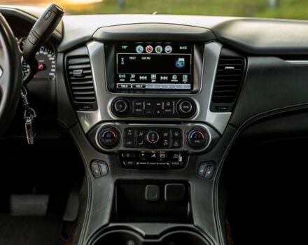 Черный Шевроле Субурбан, объемом двигателя 5.3 л и пробегом 0 тыс. км за 40500 $, фото 1 на Automoto.ua