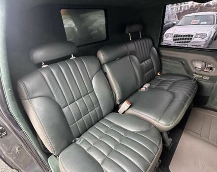 Черный Шевроле Субурбан, объемом двигателя 7.5 л и пробегом 565 тыс. км за 12000 $, фото 10 на Automoto.ua