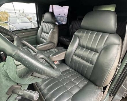 Черный Шевроле Субурбан, объемом двигателя 7.5 л и пробегом 565 тыс. км за 12000 $, фото 8 на Automoto.ua